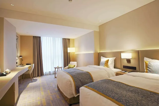 غرفة بزنس بسريرين منفصلين للمدخنين، Howard Johnson By Wyndham Glory Plaza Chenghai 1/1