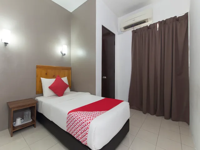 غرفة قياسية مفردة، OYO 502 Midah Inn Puchong 1/8