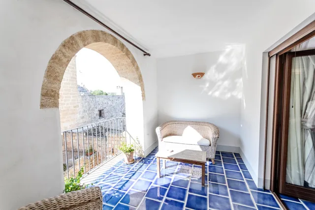 غرفة عائلية بشرفة، Masseria Ruri Pulcra 2/6