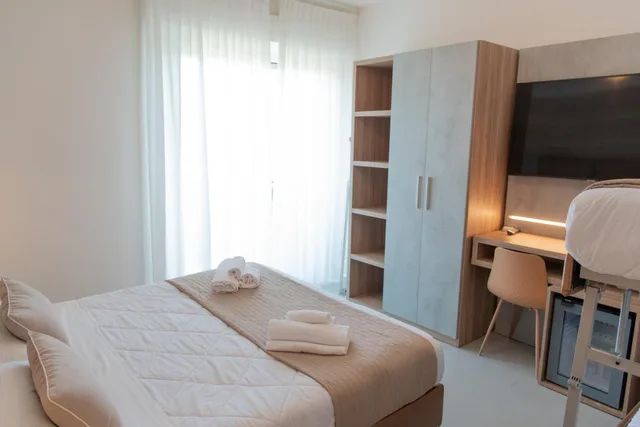 غرفة رباعية بإطلالة على البحر، Hotel Maestri 7/10