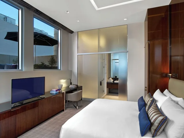 Lumen, Loft, Penthouse, 2 King Beds، The Joule 1/7