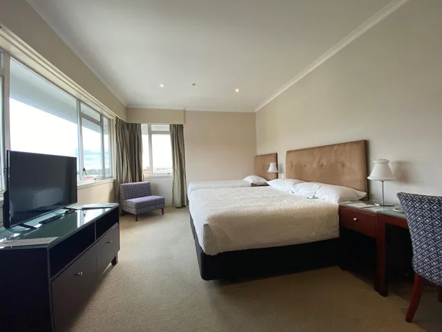 جناح رباعي، Rutherford Hotel Nelson 3/6
