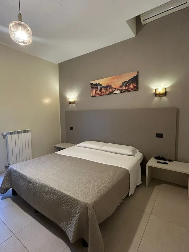 غرفة قياسية بسرير مزدوج، Milan Hostel 8/10