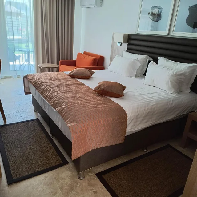 غرفة سوبيريور بسرير مزدوج، Hotel Saturn 4/10