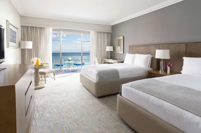 Club, 2 Double Beds, Sea Front، Kempinski Hotel Cancun 2/9
