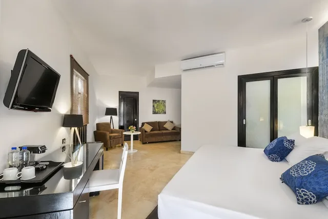Maya, Superior, Deluxe, 2 Double Beds, Sea View، Ocean Maya Royale - Adults Only 4/6