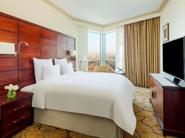 Room, Twin Beds, Partial Haram View، موڤنبيك برج هاجر مكة(Movenpick Hotel & Residence Hajar Tower Makkah) 5/10