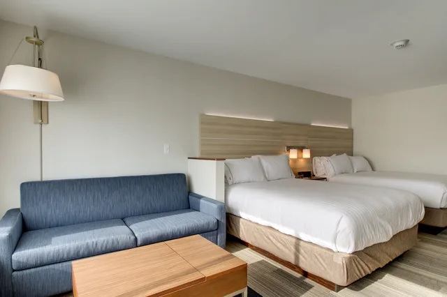 غرفة قياسية بسرير فردي، Holiday Inn Express & Suites GALESBURG 7/8