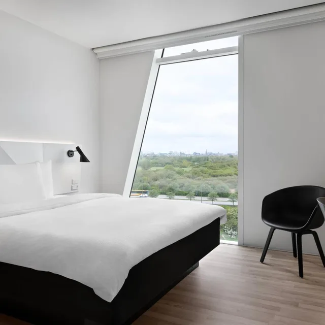 غرفة قياسية كبيرة بسرير كينج وسرير كوين بإطلالة على المدينة، AC Hotel by Marriott Bella Sky Copenhagen 3/6