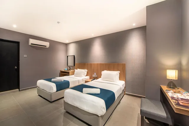 Standard, Twin Beds, No Window، Orange Business Hotel Petaling Jaya 2/8