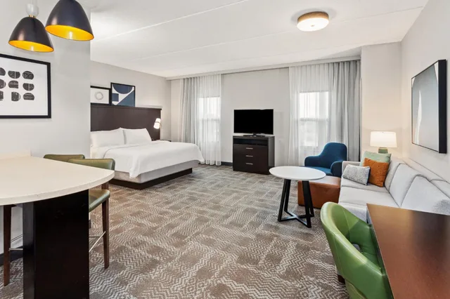 Studio, Suite, Staybridge Suites Albany Wolf Rd Colonie Center 2/5