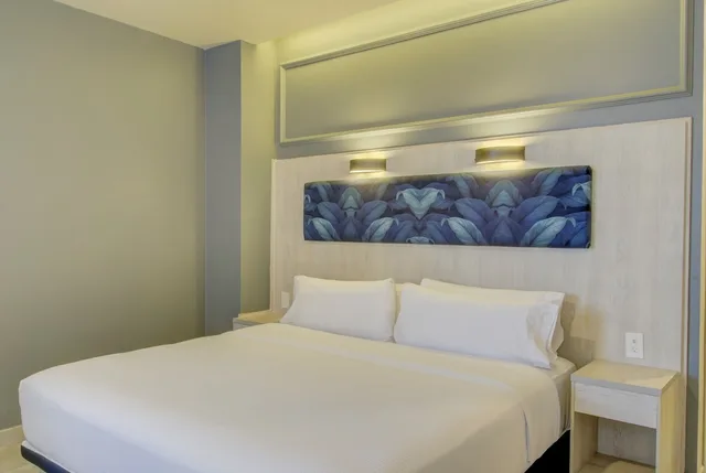 جناح بريميوم بسرير كينج، DoubleTree by Hilton Guayaquil 1/7