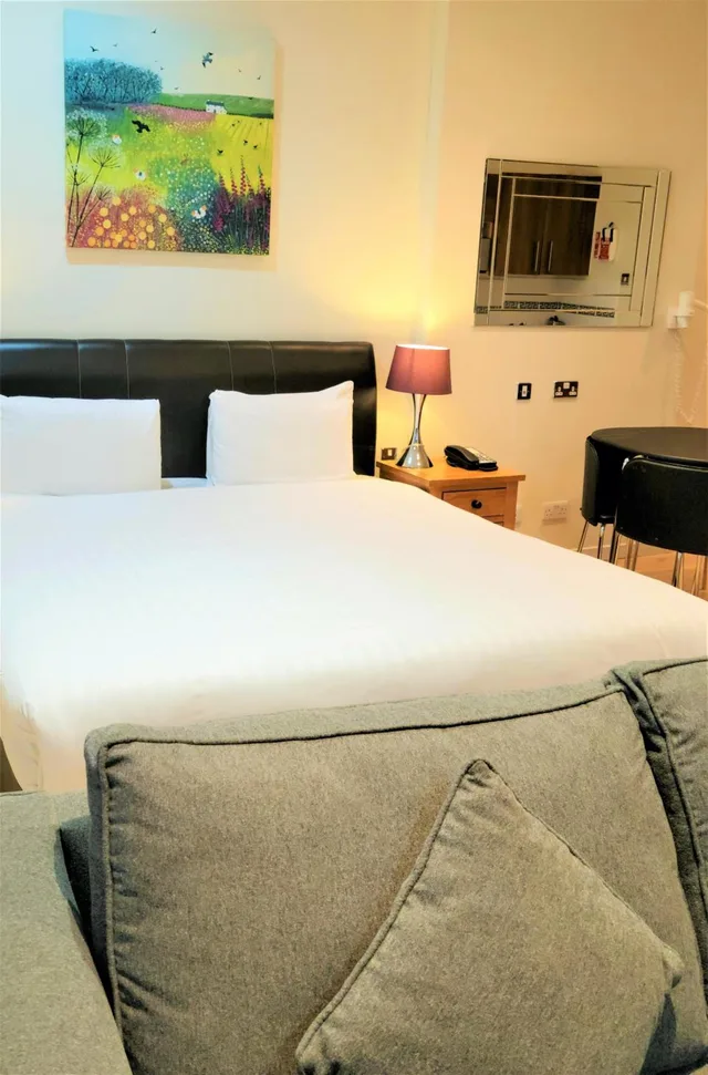 استوديو تنفيذي رباعي بسرير مزدوج مع أريكة، Grand Plaza Serviced Apartments 7/10