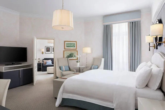 جناح جونيور بإطلالة، Hotel Bristol A Luxury Collection Hotel Warsaw 1/2