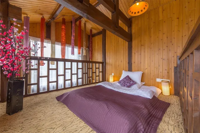 Deluxe, Suite, 2 King Beds, C'est La Vie Boutique Inn 3/6