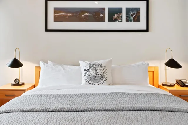 استوديو بسرير كينج، Black Rock Ocean Front Resort 6/10