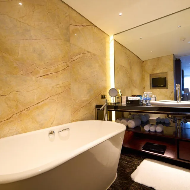 Deluxe, King Bed, High Floor, Jw Marriott Hotel Shenzhen 5/9