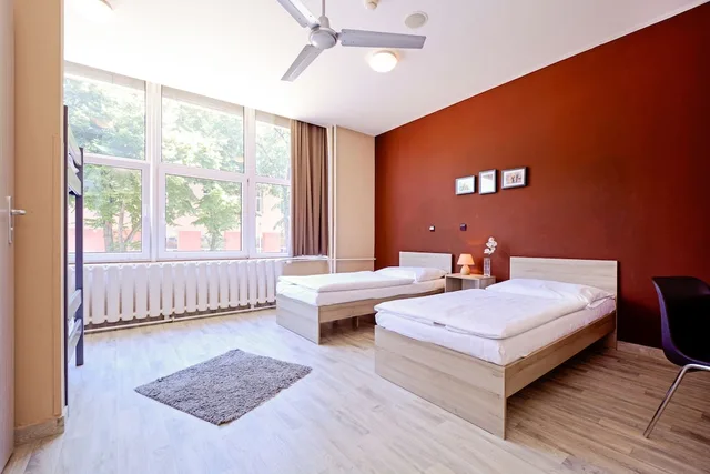 غرفة عائلية بسرير بطابقين، PLUS PRAGUE 2/5