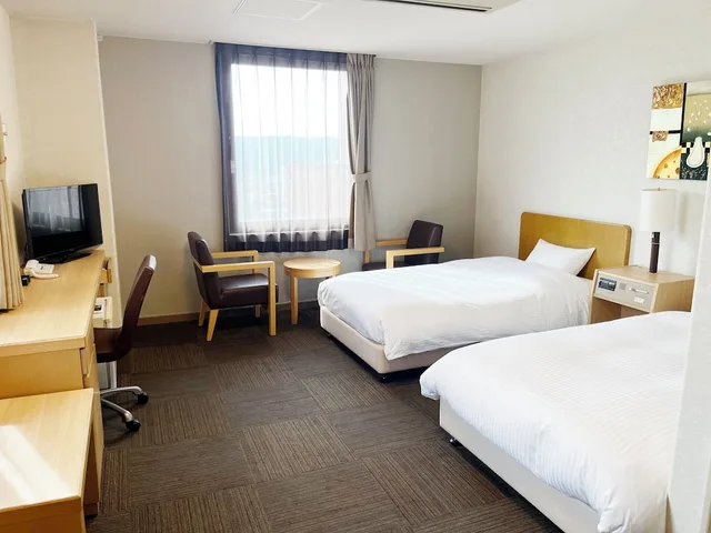 Room, Twin Beds, Smoking, Hotel Route-Inn Chichibu 2/4