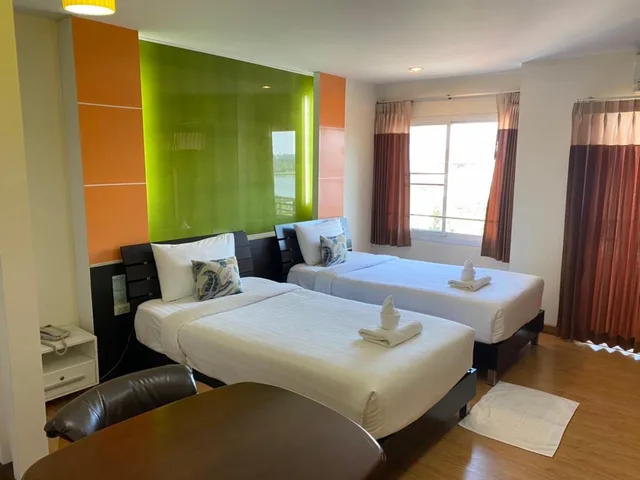 Deluxe, Twin Beds, Lake View, Kwanruen Resort 2/2