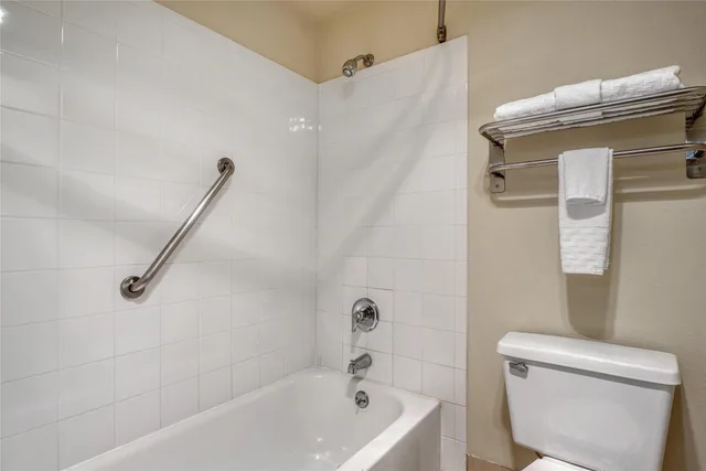 غرفة بسرير كوين، Best Western Alderwood 5/7