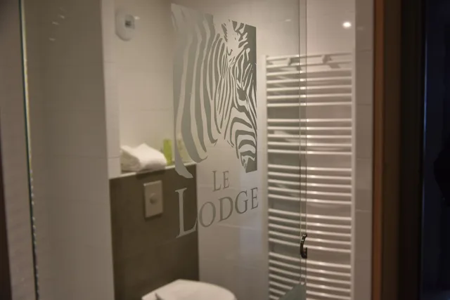 غرفة ديلوكس ثلاثية بسرير مزدوج وسرير فردي، Brit Hotel Lodge 3/3