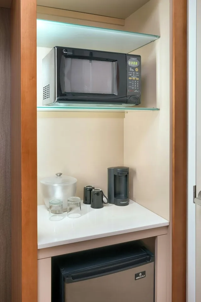 جناح بسرير كينج مع أريكة لذوي الإعاقة، Springhill Suites Salt Lake City Draper 10/10
