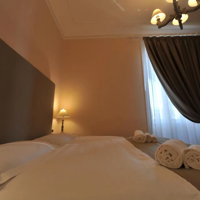 غرفة قياسية بسرير مزدوج أو سريرين منفصلين، Villa Zaccardi 2/10
