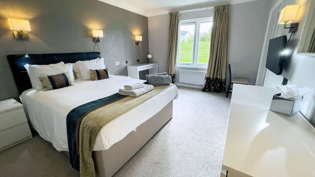 شقة سوبيريور بسرير كينج، Lancaster House 1/1