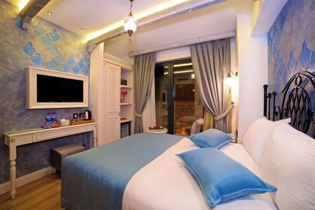 2 Bedrooms, Family, Garden View, Yilsam Sultanahmet Hotel 1/3