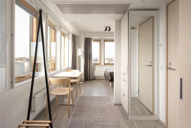 Standard fully furnished studio with a panoramic view for one، Noli Sornainen 7/7