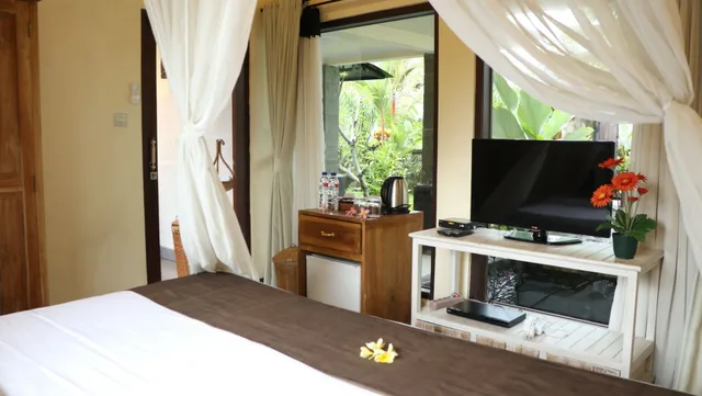 فيلا ديلوكس بسرير كينج بغرفة نوم واحدة، Villa Jj And Spa Ubud 5/10
