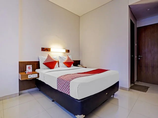 غرفة ديلوكس بسرير مزدوج، Collection O Riau Near Trans Studio Bandung Formerly Hotel Montameri 4/10