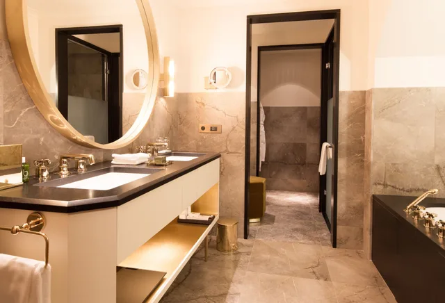 جناح جونيور بسرير كينج، L Apogee Courchevel - an Oetker Collection Hotel 5/6