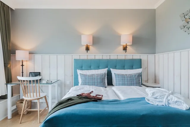 غرفة قياسية بسرير مزدوج بإطلالة على البحيرة، Seehotel Topferhaus 2/3