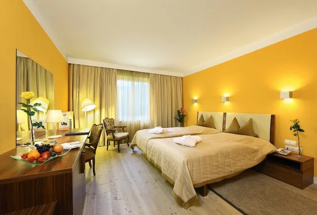 Pytloun Schlosshotel Weikersdorf، Baden 10/50