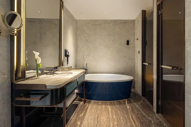 Grand, Deluxe, 2 Double Beds, Wanda Reign Chengdu 5/5