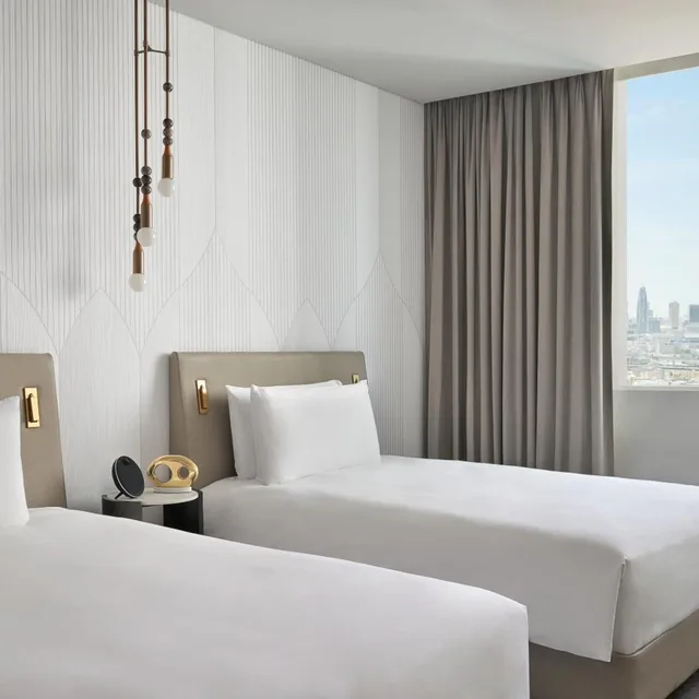 Essential, Double Bed, Kimpton KAFD Riyadh by IHG 2/4