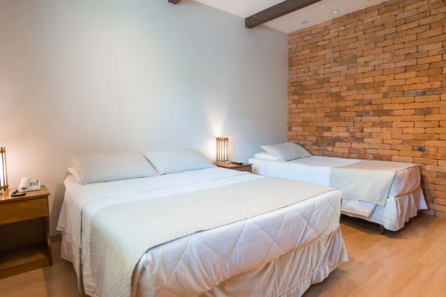 غرفة سوبيريور ثلاثية بسرير مزدوج وسرير فردي، Hotel Serra Everest 2/3
