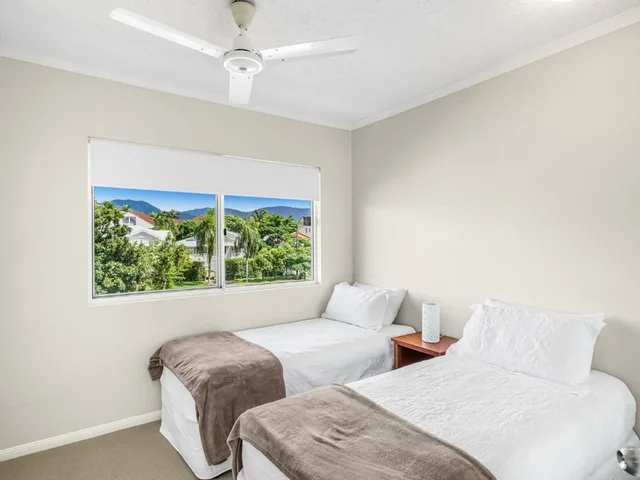 3 Bedrooms, Family, Apartment, 2 Queen and Twin Beds, 2 Bathrooms, NORTH COVE WATERFRONT SUITES 5/10