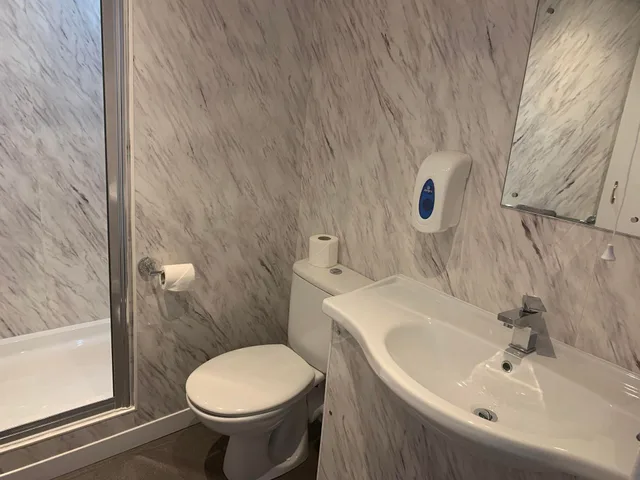 Silver, Family, 1 Double and 1 Single Bed, Sea View، The Jubilee Hotel 5/6