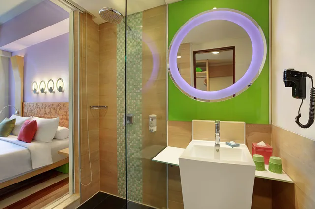 غرفة سوبيريور بسريرين منفصلين، ibis Styles Yogyakarta 3/3