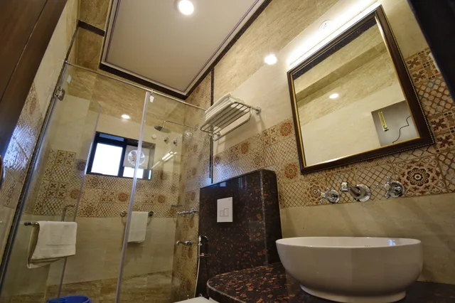 غرفة ملكية ديلوكس بسرير مزدوج، Hotel Umaid Residency 7/7