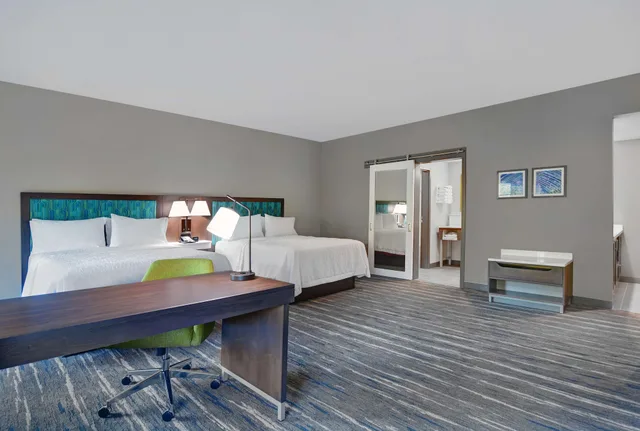 جناح استوديو بسريرين كوين مع أريكة، Hampton Inn Suites Macclenny I 10 1/4