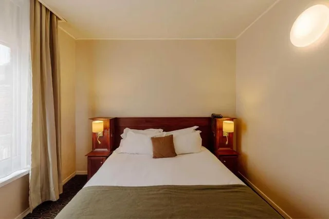 غرفة قياسية بسرير مزدوج، Metropol Hotel 6/10