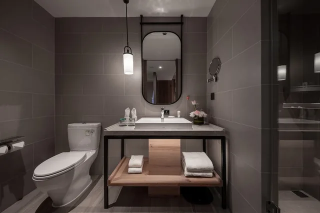 غرفة قياسية بسريرين مزدوجين في طابق مرتفع، Holiday Inn Jilin Beidahu 6/8