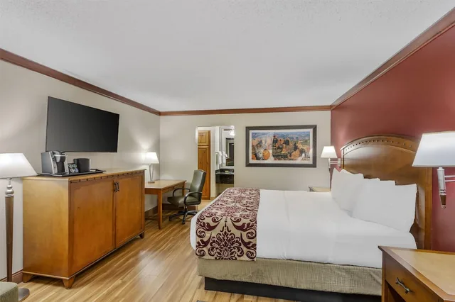 غرفة قياسية بسرير كينج، Best Western Plus Greenwell Inn 5/10
