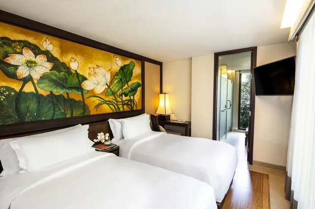 3 Bedrooms, Hill, Villa, Twin Beds, 2 King Beds, Sea View، Banyan Tree Lang Co 1/6