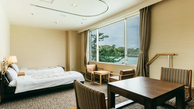 غرفة بحوض استحمام لذوي الإعاقة، Kamenoi Hotel Yanagawa (ex Kanpo no Yado Yanagawa) 1/1