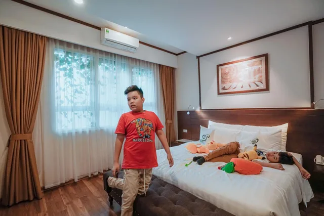 جناح عائلي، Thang Long Opera 9/10